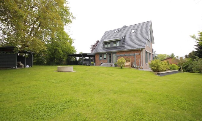 Scharbeutz Casa | Vacation home Meerplatz Your exclusive & plenty of space to relax.