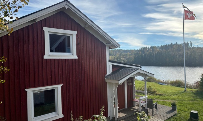 Sundsvall Municipality Casa | Vacation home Ramona - Vacation with lake view & boat near Sundsvall