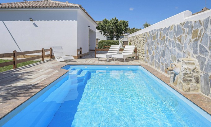 Zahora Casa | Casa de vacaciones "Rocamar" con vistas a la montaña, piscina, Wi-F y jardín