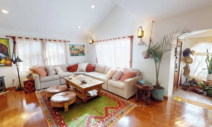 Seabright Casa | Vacation Home Seabrightwith Sauna, Santa Cruz