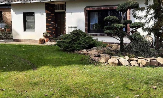 Winsen Casa | Vacation home "Wald-Häuschen" - Lüneburg Heath - with dog -