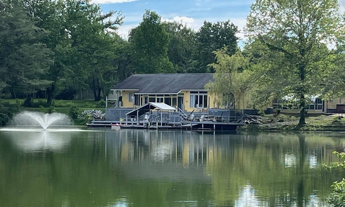 Albany Cabaña | Vista al Lago-Pine Lake Retreat-Lujoso-Rural-Baño Privado