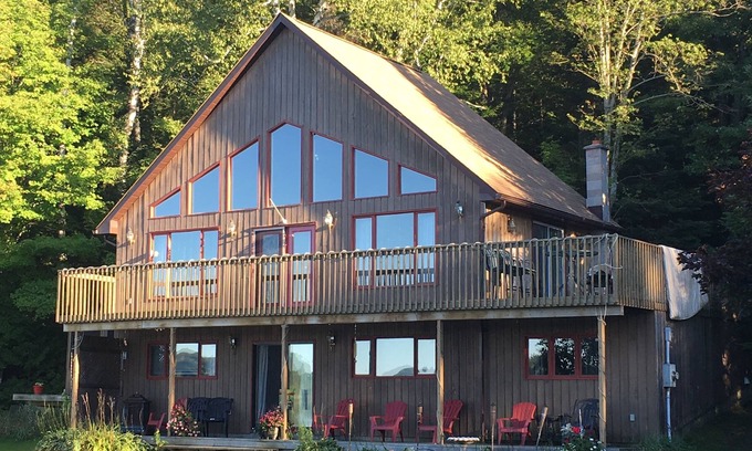 Highlands East Cabaña | Valhalla on the lake