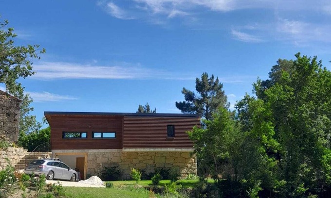Pessegueiro do Vouga Otro | Valley´s Ground house