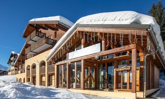 Doucy-Combelouviere Condominio | Appartement Au Pied des Pistes Casier à Skis