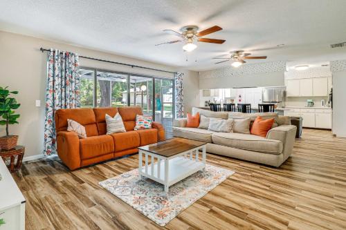 Valrico Casa | Valrico Vacation Rental about 10 Mi to Dinosaur World!