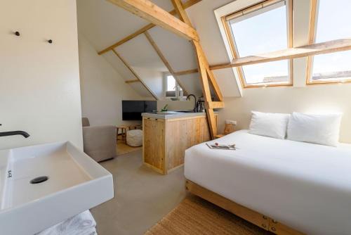 Municipality of Ameland Apartamento | Van Heeckeren Apartments & Suites Buren
