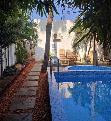 Pondicherry Beach Complejo | Vanam Pool Stay