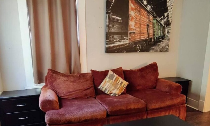 New Pathways Apartamento | Vance 1 Cozy 1 Bed Apartment
