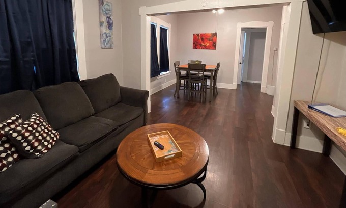 New Pathways Apartamento | Vance 2 Classy One Bedroom