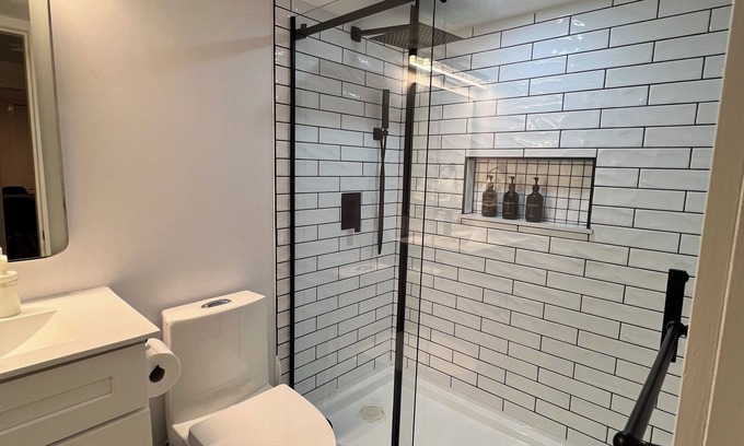 Fraserview Casa | Vancouver Hideaway
