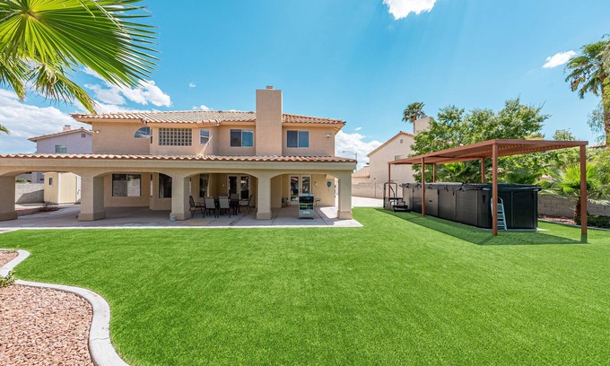 Spring Valley Casa | Vegas Fever 5BR Swim Spa Hot Tub Game Room EV Charge