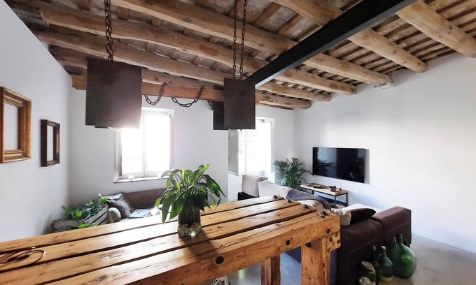 Vilanova I la Geltru Apartamento | Verdadero loft vintage en el centro de la ciudad.