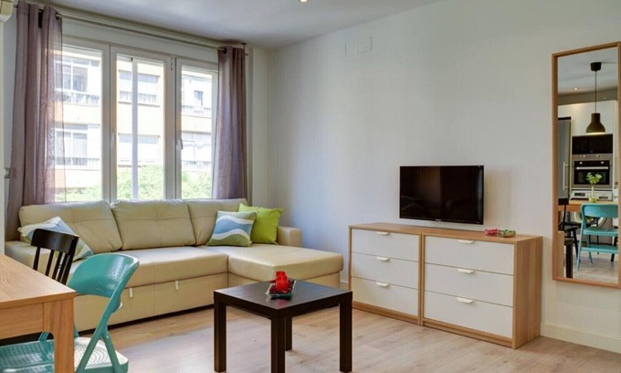 Zaragoza Centro Apartamento | Piso muy coqueto a solo 5 Min Pabellón Príncipe Felipe