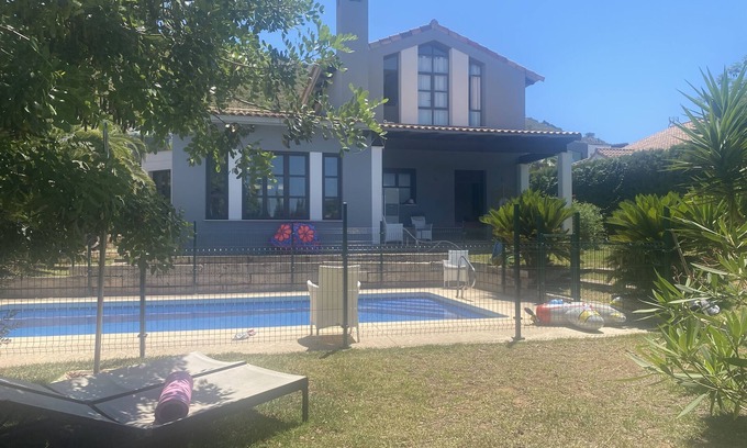 Cansalades Casa | Villa muy bonita con gran jardin y piscina privada