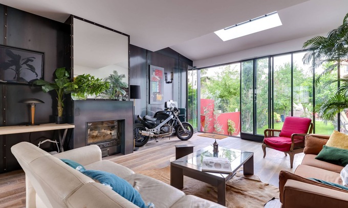 Petit-Colombes Casa | Vrbo Property