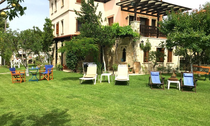 Afytos Villa | Villa Maira, Calcídica. Vacaciones como debe ser!