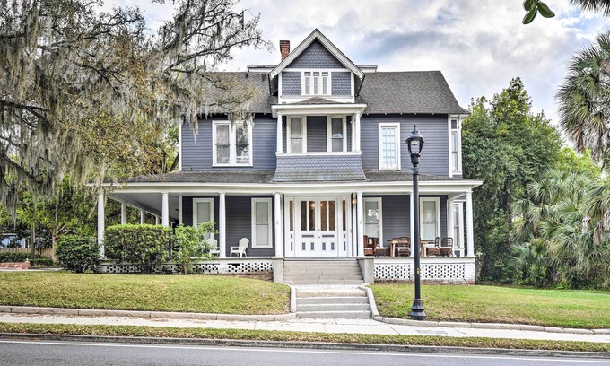 Historic District Apartamento | ¡NUEVO! Victorian Manor: 5 millas a Silver Springs St Pk