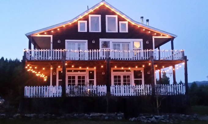 Blue Lake Casa | Vistas, vistas, vistas - Casa rústica céntrica en el corazón de las secoyas