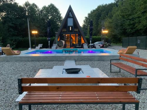 Laktasi Casa | Vikendica Sofijina Luka