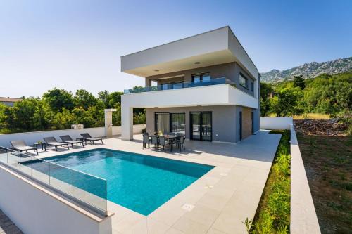 Seline Villa | Vila Silente