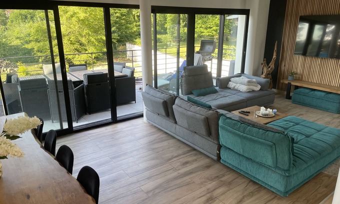 Dhuisy Villa | Villa 5 Chambres Proche Disney 25min