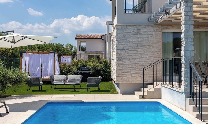 Diminici Villa | Diminici Villas / 4 bedroom villa with sea view 14A