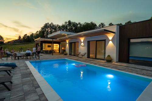 Laktasi Villa | Villa Alma Nova