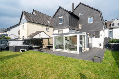 Leichlingen Villa | Villa am Staderhof