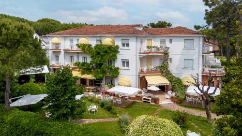 Milano Marittima Hotel | Villa Arizona