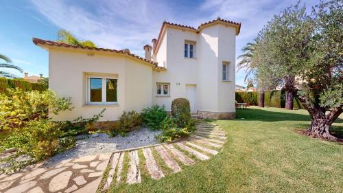 Molinell Villa | Villa Armonia by ON Travel