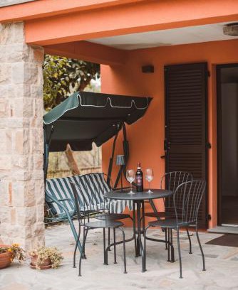 Travo Apartamento | Villa Bifamiliare di Charme immersa nel verde tra Bobbio e Grazzano