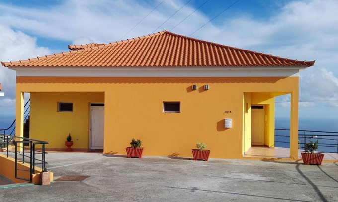 Canhas Apartamento | Hermosa Villa T0 Estrada do Livramento