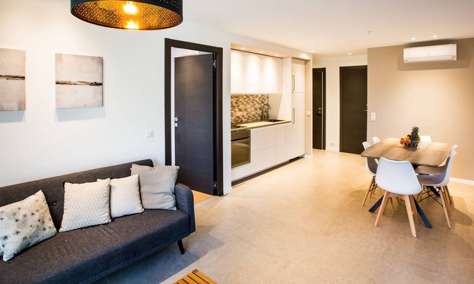 Le Collet Villa | VILLA CALA - Piso privado - Côte d'Azur Villages