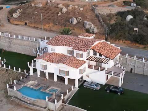 San Antonio de las Minas Villa | Villa Casa Blanca