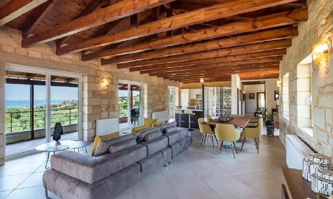 Kato Stalos Villa | Villa Xara Chania | Villa privada con piscina y vistas al mar