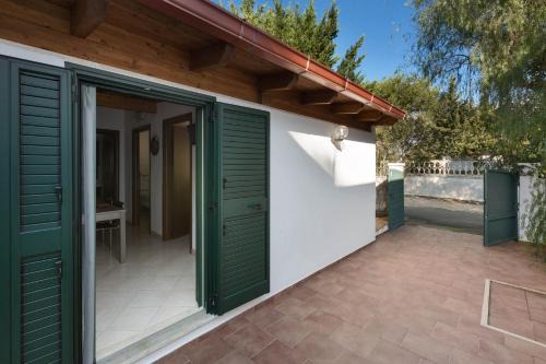 Padula Fede Casa | Villa Corallo by BarbarHouse