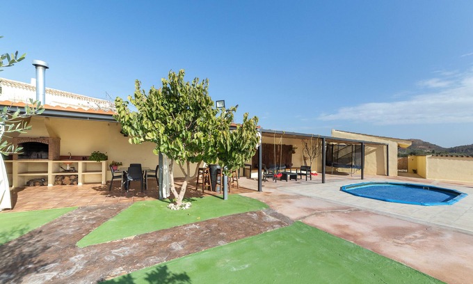 Vélez-Blanco Casa | Villa Cortijo Alba con piscina, jardín, aire acondicionado y Wi-Fi