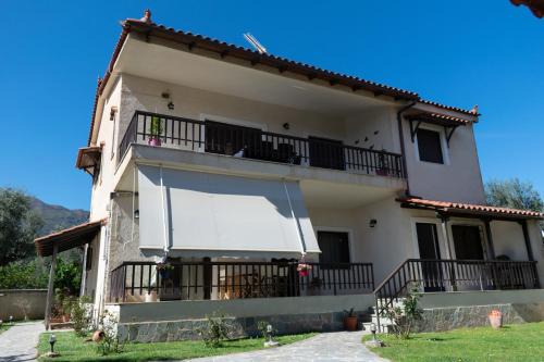 Diakofto Casa | Villa Danae