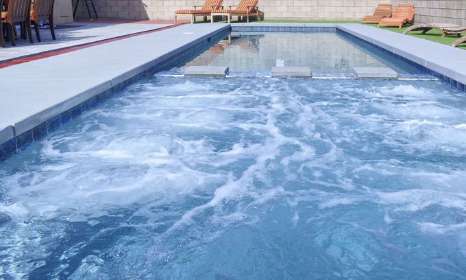 Desert Hot Springs Villa | Al otro lado de la calle de lo común.