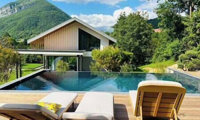 Menthon-Saint-Bernard Casa | Villa de la Savaux 8p