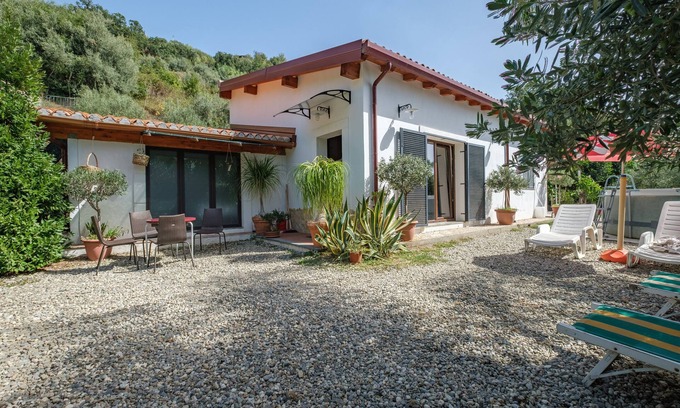 Savoca Villa | Villa 'Di Martina' con vistas al mar y aire acondicionado