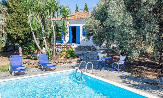 Loutraki Villa | Villa Elaion Con Privada Vistas al mar piscina- -Villa ideal para parejas