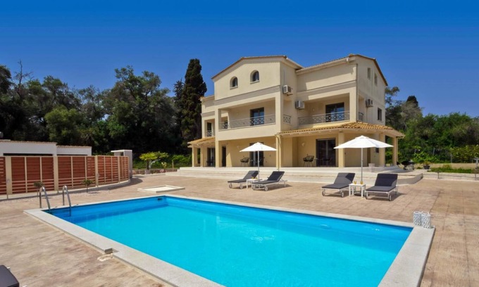 Kavos Villa | Villa Elegio - Cuatro Habitaciones Villa, Capacidad 12