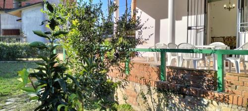 Tirrenia Apartamento | Villa Eusepia, di fronte alla spiaggia di Tirrenia