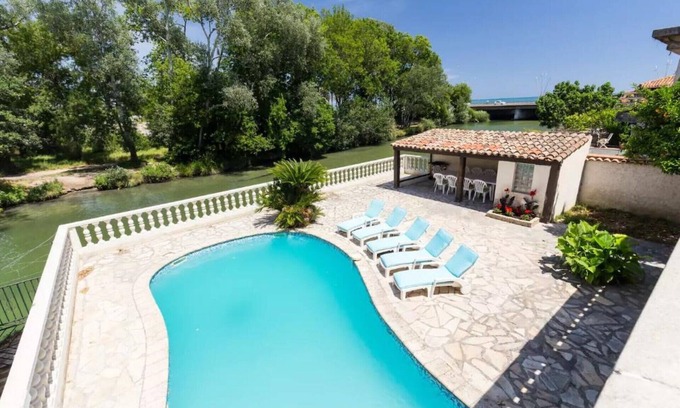 Villeneuve-Loubet Villa | Villa pies en el agua (río y mar!)