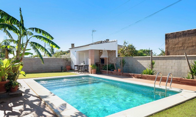 Conil de la Frontera Casa | Villa 'Fernando' con piscina privada, terraza privada y Wi-Fi