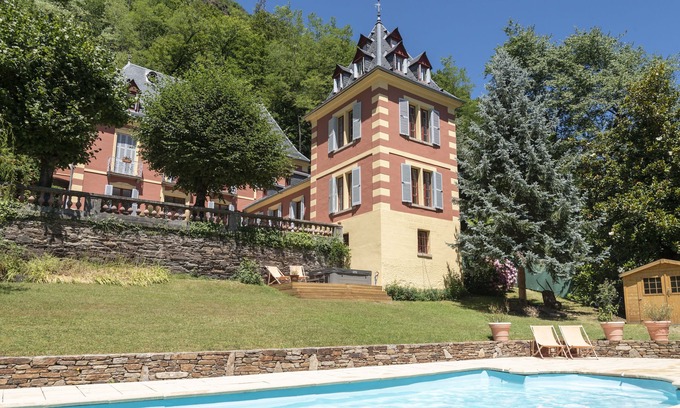 Bagneres-de-Luchon Villa | Villa Frascati ~ Maison de Maitre