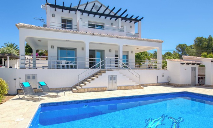 Urbanitzacio la Fustera Villa | Villa 'Fustera' con piscina privada, Wi-Fi y aire acondicionado