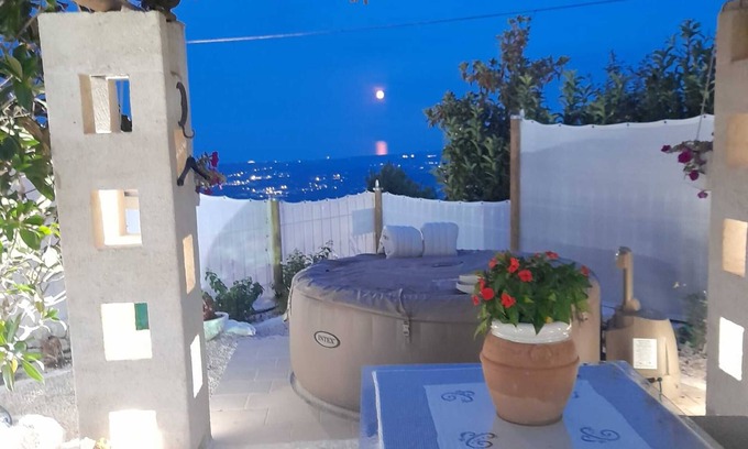 Selva di Fasano Villa | Villa 'Grace' con vistas al mar, Wi-Fi y aire acondicionado